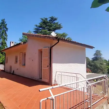 Villa Castagni Singola Pentalocale - Villaggio Taunus *